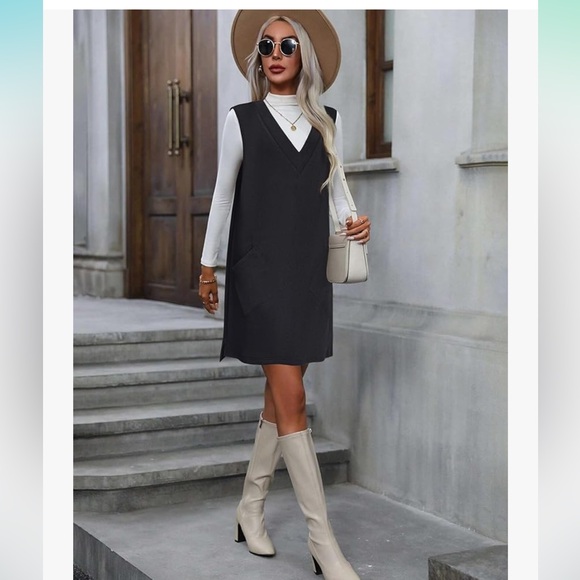 Vetior Black V Neck Pocketed Sweater Vest Mini Dress - Picture 2 of 15